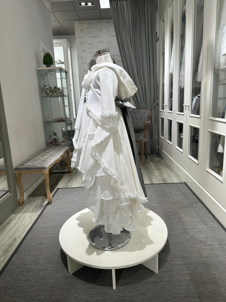 Vestido Comunión Hortensia Maeso Karan y levita...