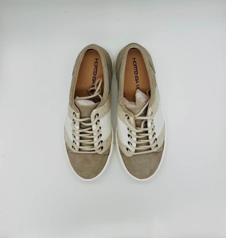 SNEAKER TOPO