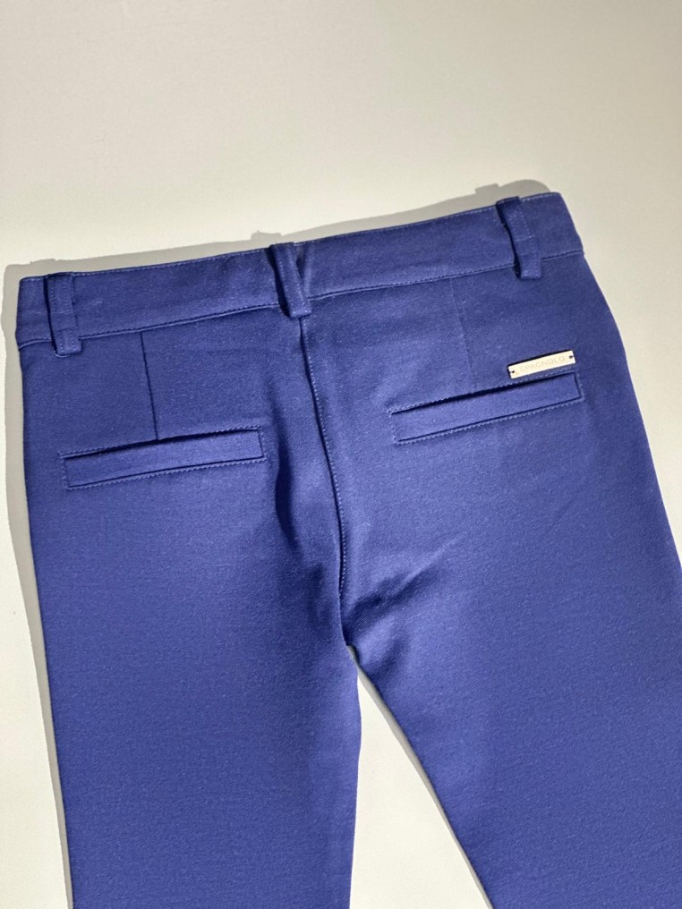 PANTALÓN CHINO
