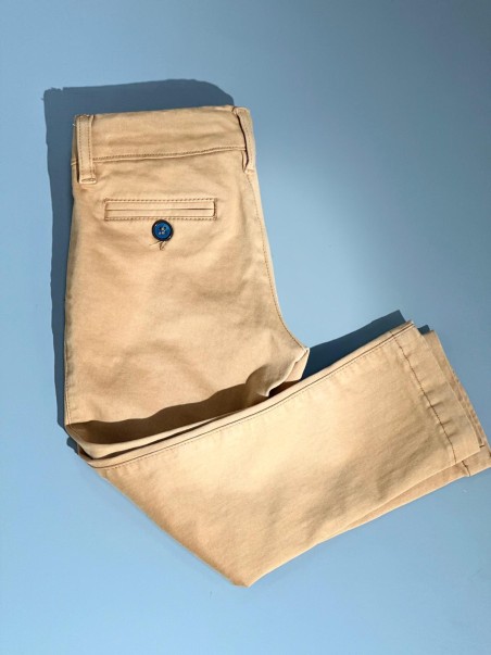 PANTALÓN CHINO